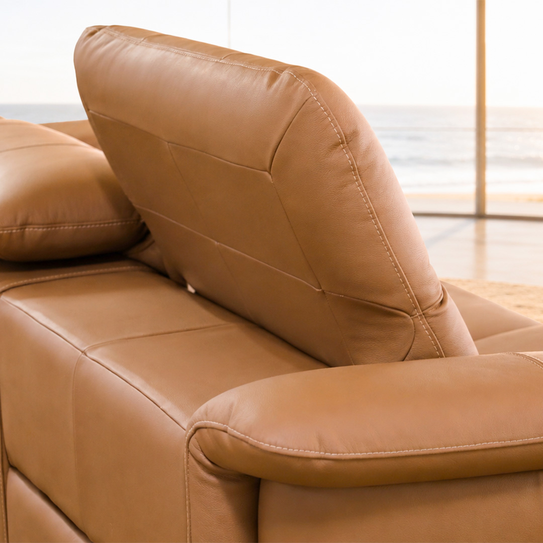 Ashrey sofa detail view