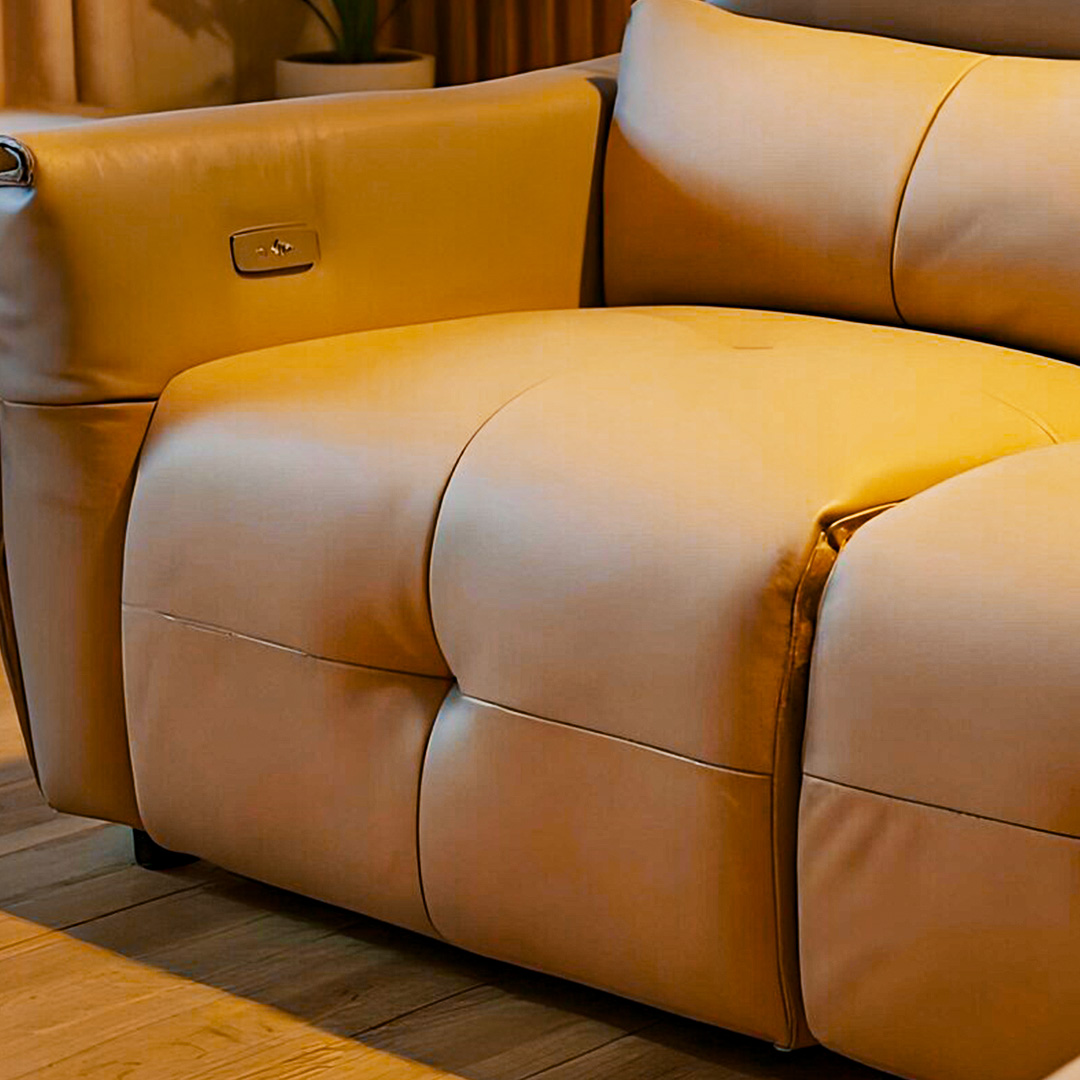 Boboli sofa detail view