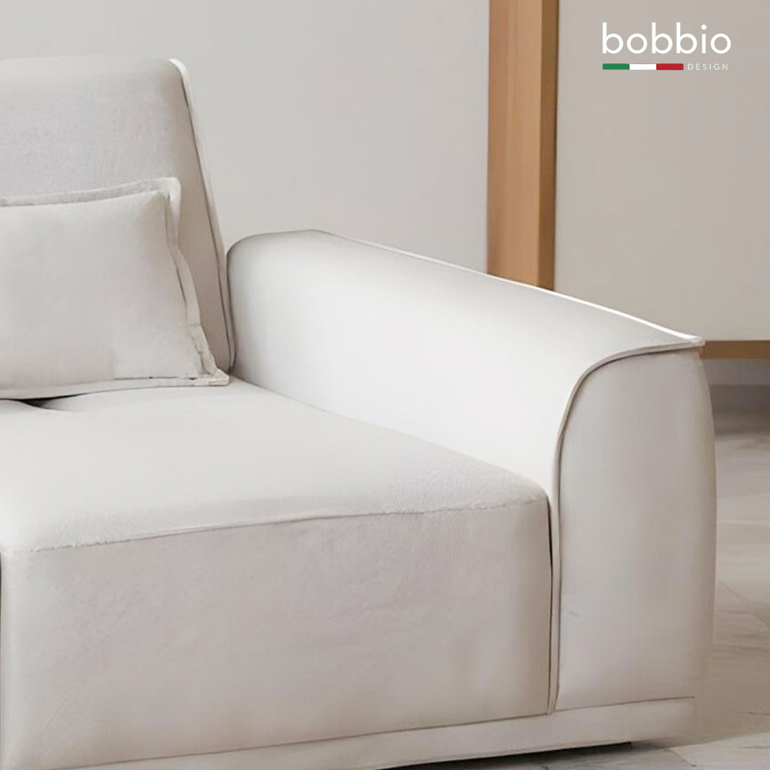 Lisbon sofa detail