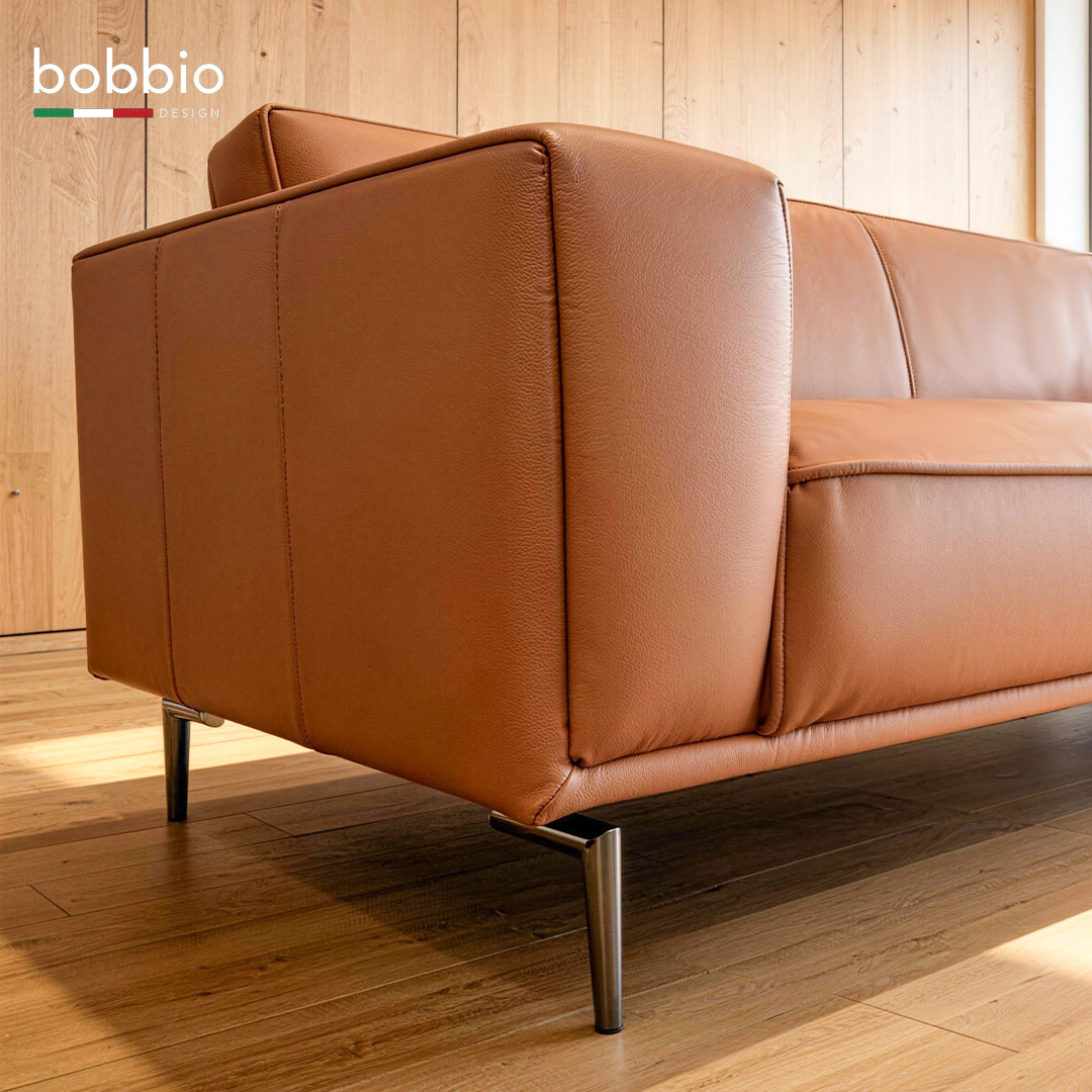 Modica sofa detail view 1